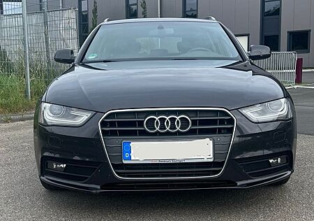 Audi A4 2.0 TDI 130kW S line Avant S line