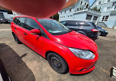Ford Focus 1,0 EcoBoost 74kW Ambiente Turnier Amb...