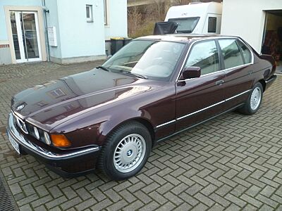 BMW 730