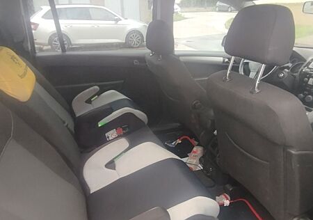 Opel Zafira 1.7 CDTI ecoFLEX Family Plus 92kW Fam...