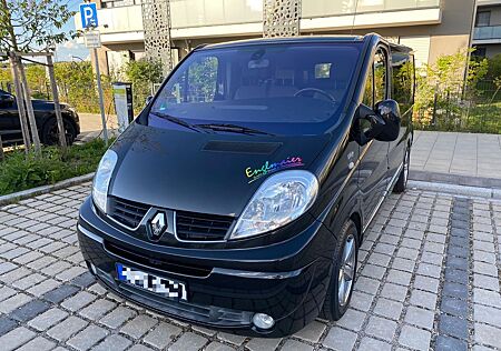 Renault Trafic Kasten L1H1 Klima Anhängerk. 1. Hand TÜV