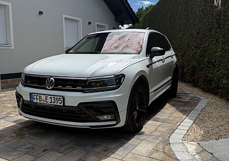 VW Tiguan Volkswagen DSG 4MOT/R-Line/ Black-Style GARANTIE