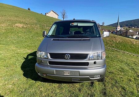 VW T4 Caravelle Volkswagen 2.5 syncro Standard