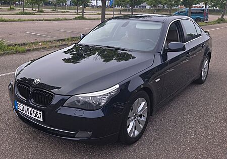 BMW 530i