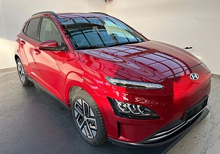 Hyundai Kona Elektro Prime 150 kW Navi Digitales Cockpit