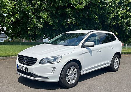 Volvo XC 60 XC60 2.0 AhK neue Reifen + Inspektion Automatik