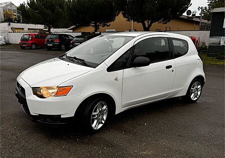 Mitsubishi Colt 1.1 -