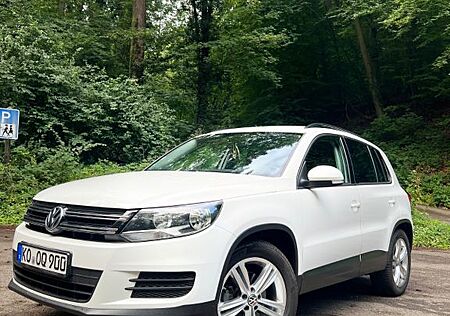 VW Tiguan Volkswagen 2.0 TDI 4MOTION Track & Style Track &...