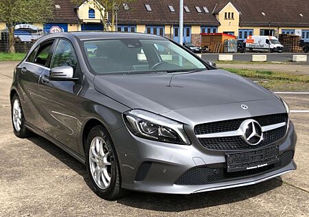 Mercedes-Benz A 200 CDI / d Urban LED+Automatik+Kamera