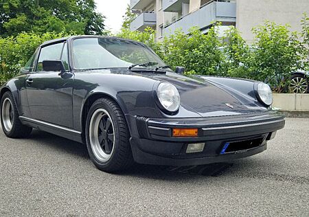 Porsche 911 Urmodell 911 3.2 Targa (1987)