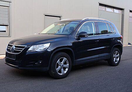 VW Tiguan Volkswagen 1,4 TSI Sport & Style 4Motion Panoramad.