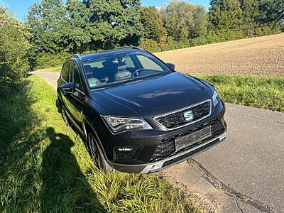 Seat Ateca 2.0 TDI 4WD, DSG, AHK, Anzeige aufmerksam