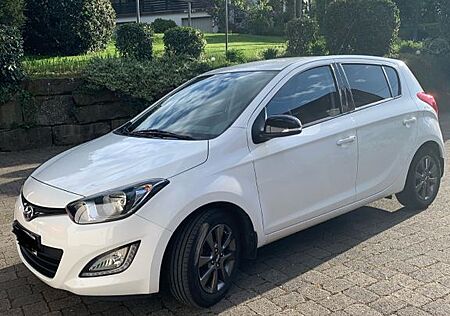 Hyundai i20 1.2 GO! aus 1. Hand