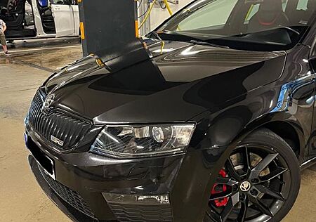 Skoda Octavia 2.0 TDI VRS Challange DSG