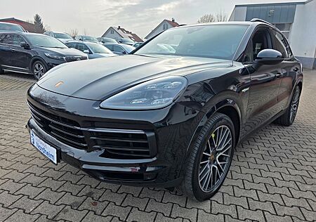 Porsche Cayenne E-Hybrid Panaroma/HUD/LED