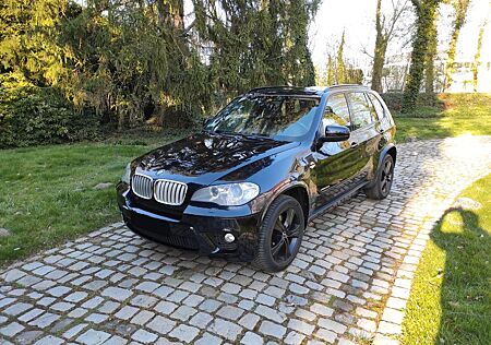 BMW X5 3.0D M Paket xDrive 40d,TÜV-Neu,2te-Hand,E70