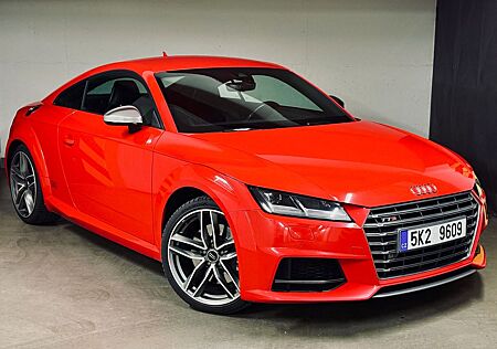 Audi TTS Coupe 2.0 TFSI S tronic quattro