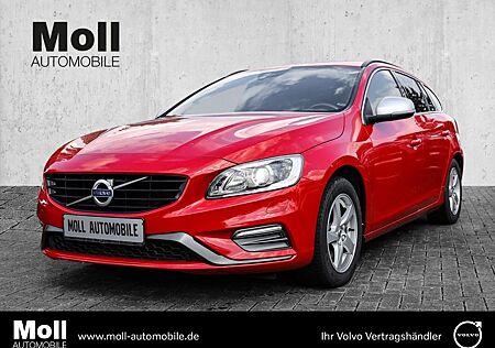 Volvo V60 Kombi Momentum D3 Navi Leder digitales Cockp