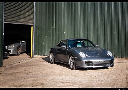 Porsche 996 911 Carrera 4S Coupé Exclusive