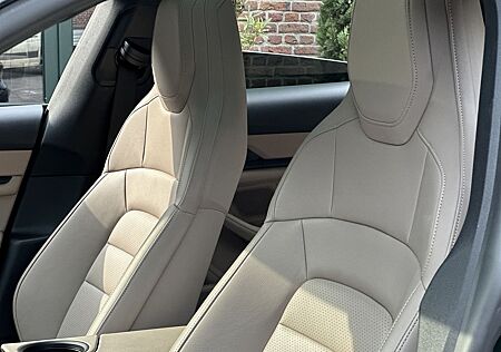 Porsche Taycan 4 Cross Turismo 21CT DESIGN*PANORAMA*KAME