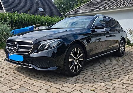 Mercedes-Benz E 300 de T Autom. -