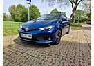 Toyota Auris Hybrid Team Deutschland 1,8-l-VVT-i Te...