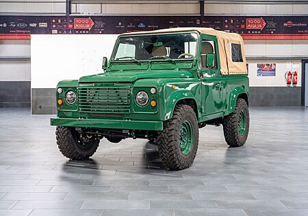 Land Rover Defender 90 Td5 Cabriolet