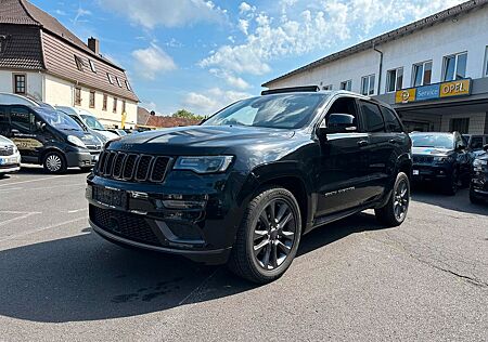 Jeep Grand Cherokee 3.0 CRD S Xenon+AHK+Leder+Pano...