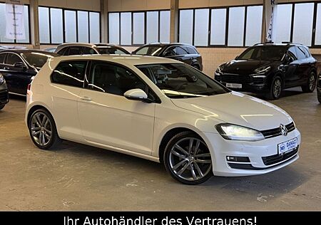 VW Golf Volkswagen VII Lim. Highline*Massage*Xenon*Navi*ACC