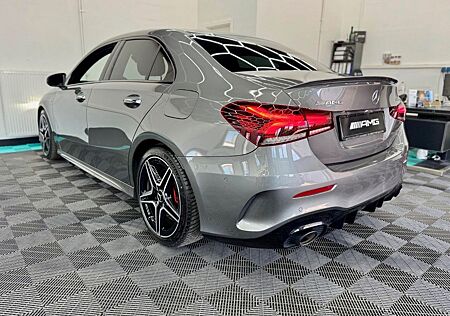 Mercedes-Benz A 35 AMG Mercedes LIMO 4M WIDESCREEN/KEYLESS/AMB