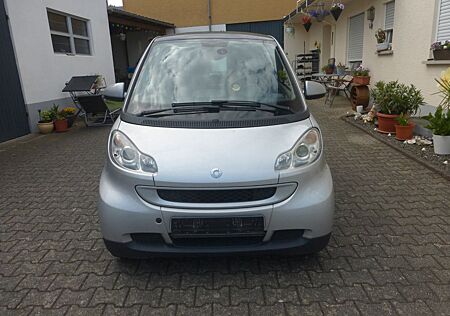 Smart ForTwo coupé 1.0 52kW mit TÜV bis 03.2026 Klima.