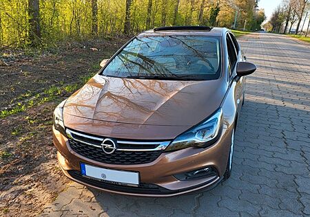 Opel Astra 1.6 CDTI Innovation Automatik; Vollausstat