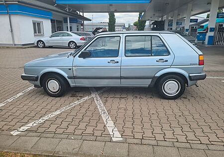 VW Golf Volkswagen 2