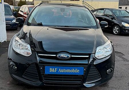 Ford Focus Turnier Sync Edition