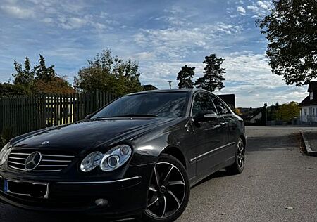 Mercedes-Benz CLK 320 AVANTGARDE
