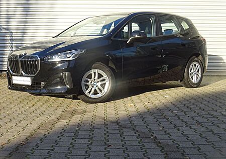 BMW 2er 220i Active Tourer Premium-Paket DriveAssist+