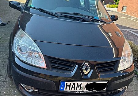 Renault Scenic 2.0 schwarz, Parkbremse defekt