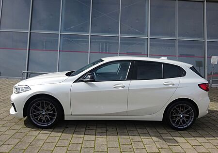 BMW 118 i Advantage