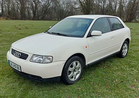Audi A3 1.6 Ambiente Ambiente