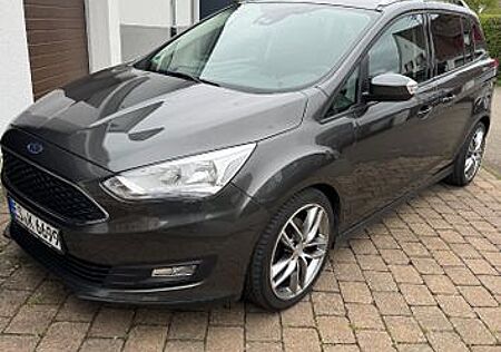 Ford C-Max Grand 1,5 110kW 7 Sitze Navi 18Zoll