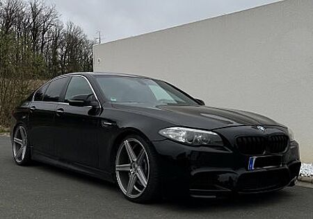 BMW 535i