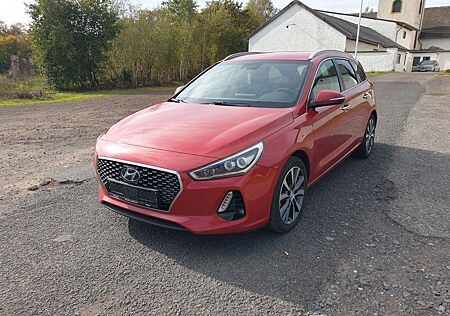 Hyundai i30 1.6 CRDi 100kW (Watsapp Nr. +491735905255)