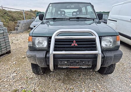 Mitsubishi Pajero 2.5TD GL GL