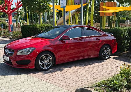Mercedes-Benz CLA 220 CDI DCT AMG Line AMG Line