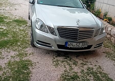 Mercedes-Benz E 250 E250 CGI