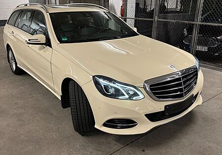 Mercedes-Benz E 200 BlueTEC T ELEGANCE ELEGANCE