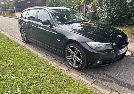 BMW 320d E91 Facelift Touring - Pano - Navi - 18Zoll