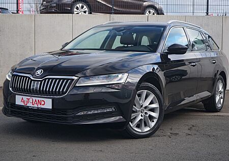 Skoda Superb Combi 1.5 TSI Style LED Navi AHK Kamera