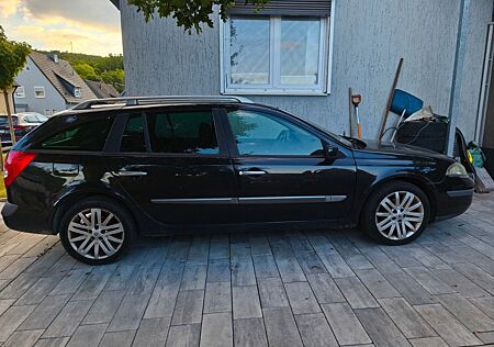 Renault Laguna Grandtour 8 Fach bereift Alu
