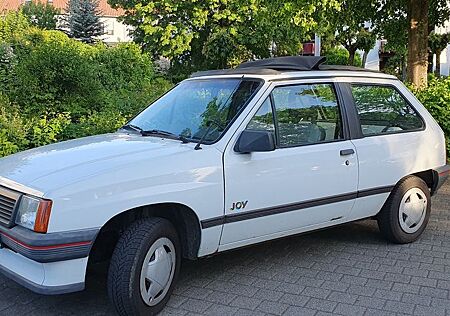 Opel Corsa JOY Faltdach sehr wenig KM
